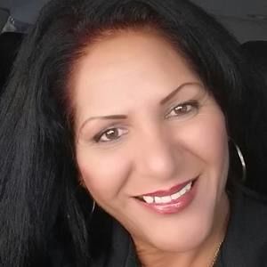 Meet your Posher, Linda